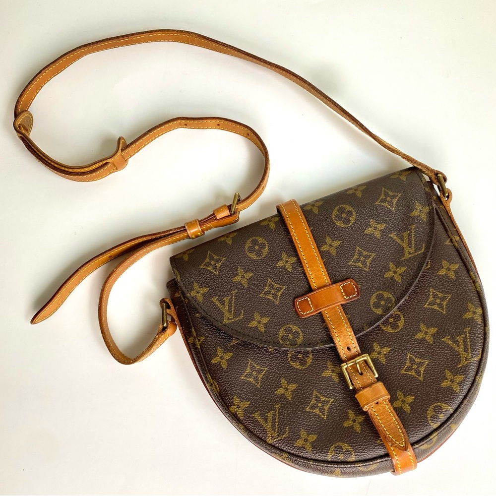 Authentic Louis Vuitton Chantilly Monogram Tan and Brown Crossbody Bag